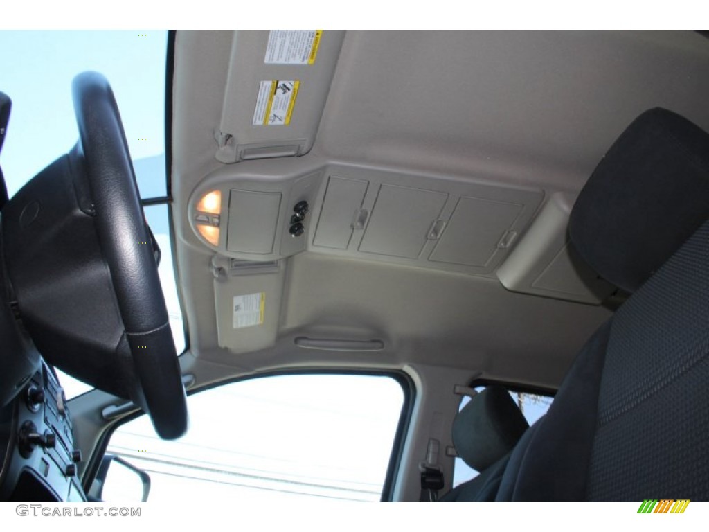2012 Armada SV 4WD - Galaxy Black / Charcoal photo #25