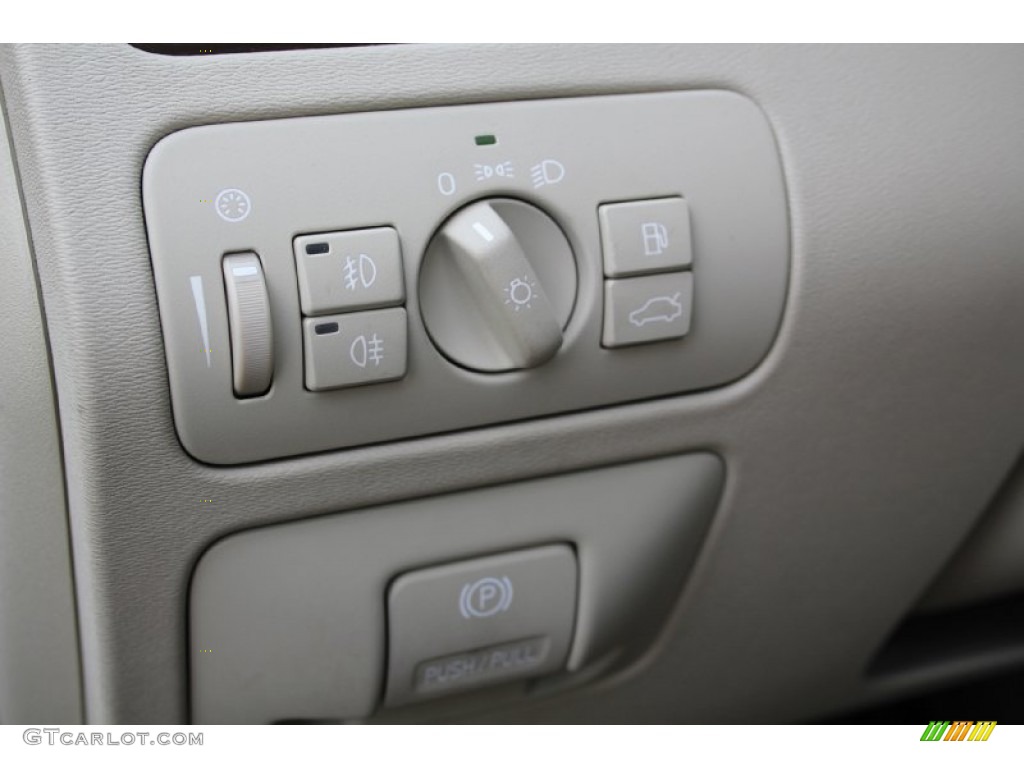 2010 S80 3.2 - Black / Sandstone photo #14