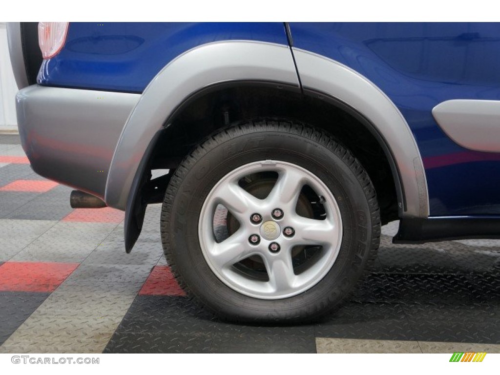 2002 RAV4 4WD - Spectra Blue Mica / Gray photo #47