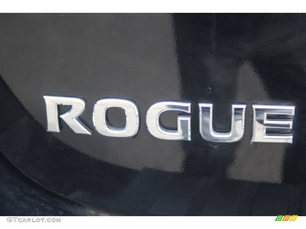2012 Rogue SV AWD - Super Black / Black photo #11