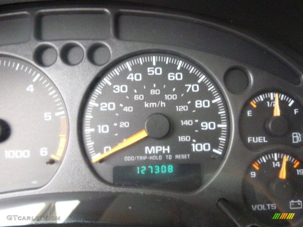 2004 Blazer LS 4x4 - Light Pewter Metallic / Graphite Gray photo #14