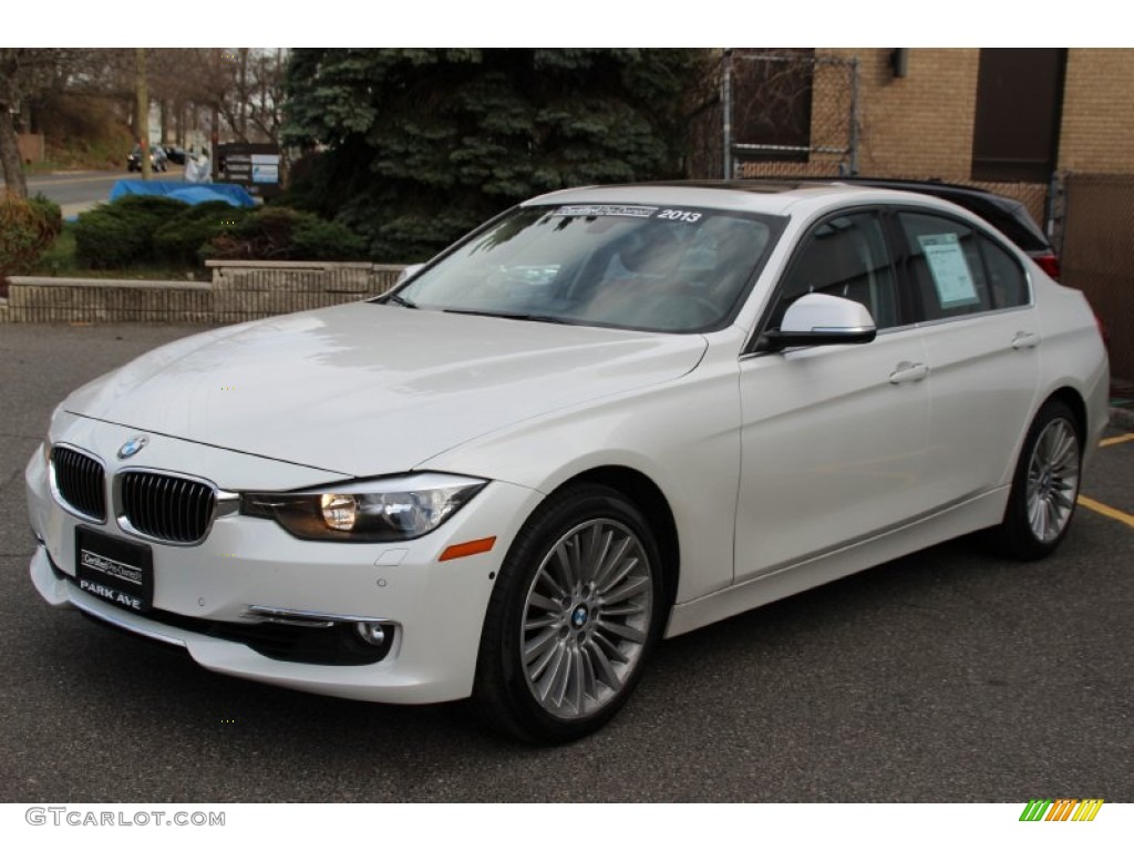 2013 3 Series 328i xDrive Sedan - Mineral White Metallic / Saddle Brown photo #7