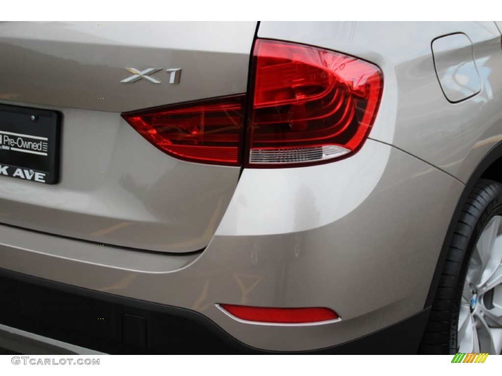 2013 X1 xDrive 28i - Cashmere Silver Metallic / Beige photo #24