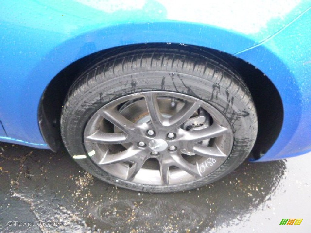 2015 Dart SXT - Laser Blue Pearl / Black/Light Tungsten Accent Stitching photo #7
