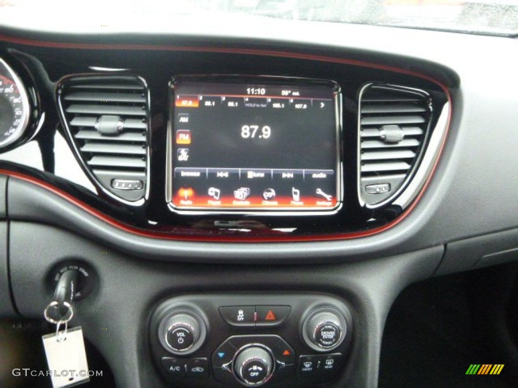 2015 Dart SXT - Laser Blue Pearl / Black/Light Tungsten Accent Stitching photo #15