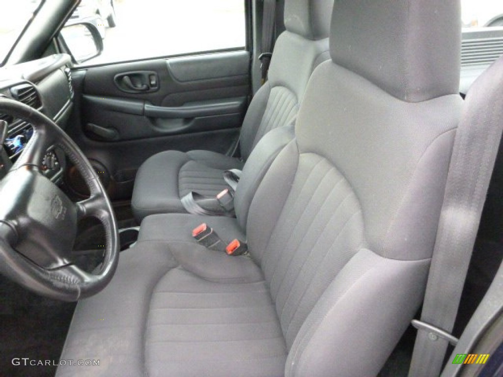 2003 S10 LS Regular Cab - Indigo Blue Metallic / Graphite photo #9