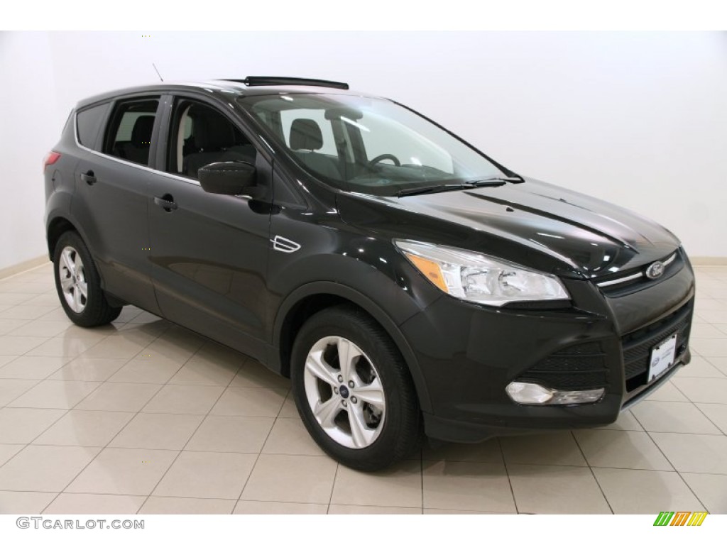 2014 Escape SE 2.0L EcoBoost 4WD - Tuxedo Black / Charcoal Black photo #1