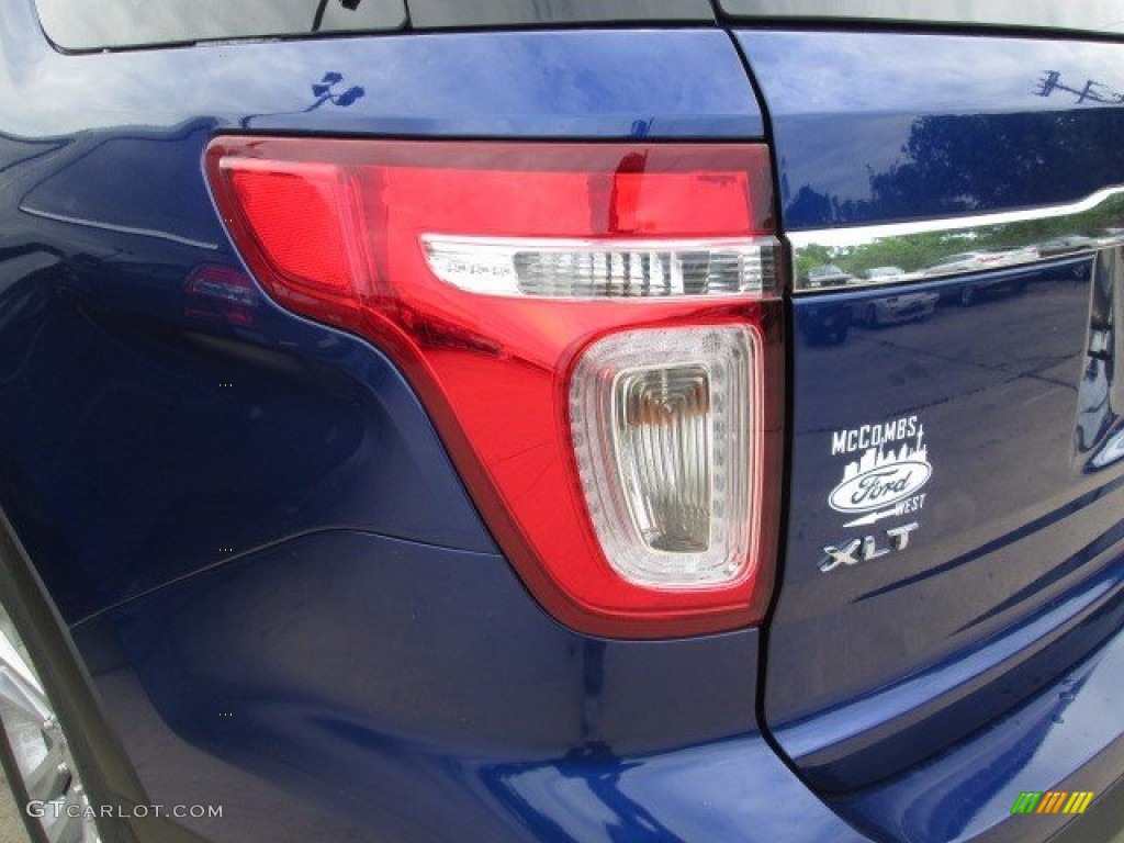 2015 Explorer XLT - Deep Impact Blue / Medium Light Stone photo #8