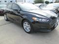 2015 Tuxedo Black Metallic Ford Fusion SE  photo #1