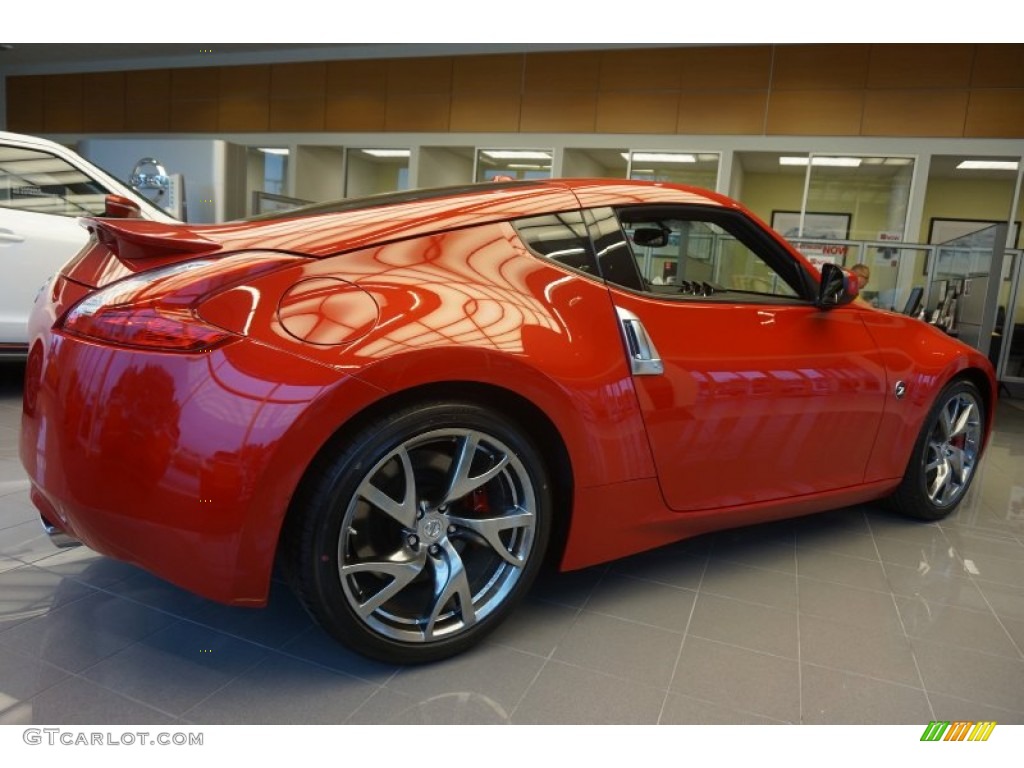 2015 370Z Sport Tech Coupe - Solid Red / Black photo #4