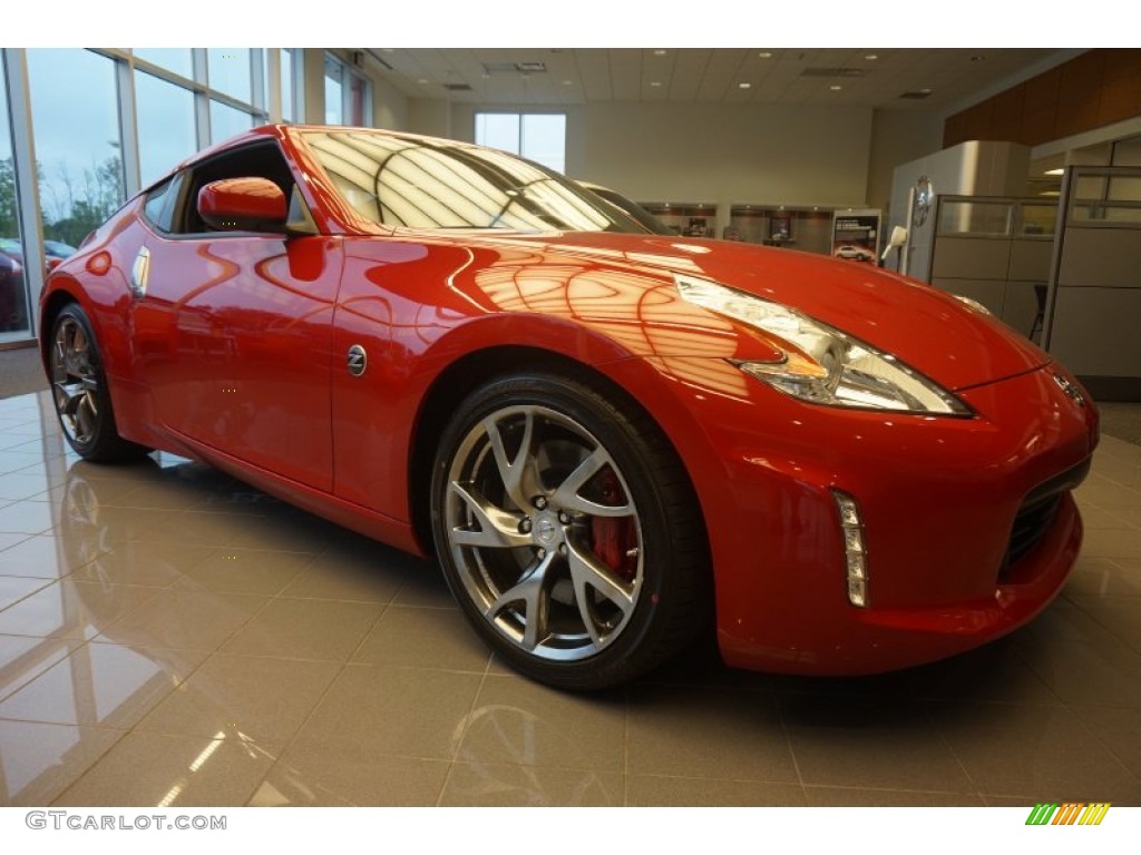 Solid Red 2015 Nissan 370Z Sport Tech Coupe Exterior Photo #103166963