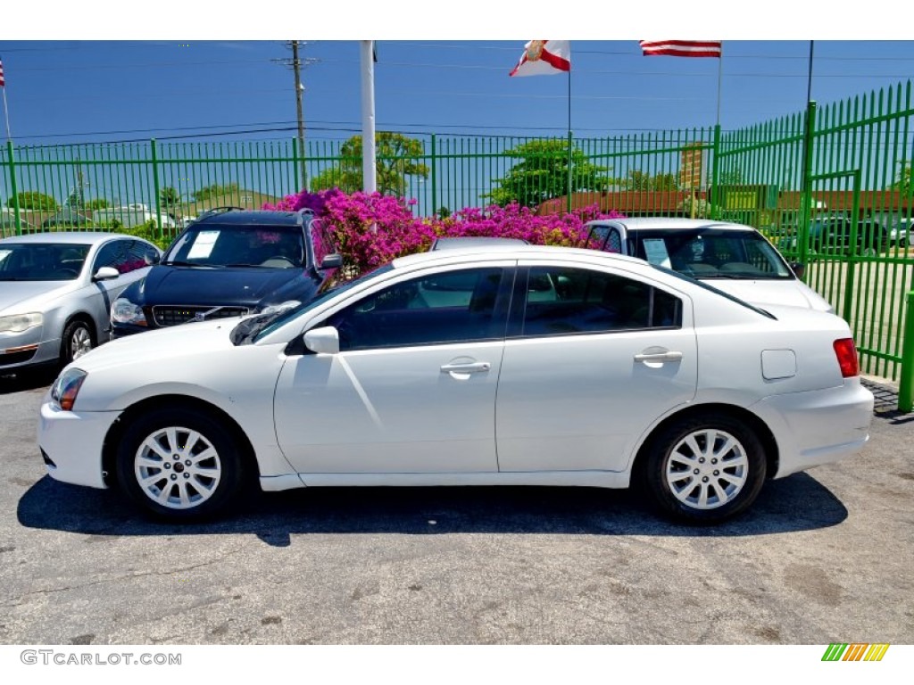 2011 Galant FE - White Pearl / Medium Gray photo #36