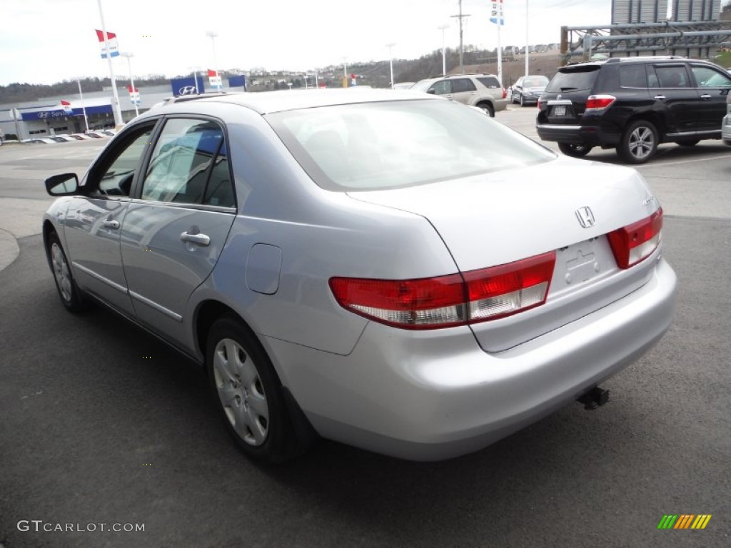 2003 Accord LX V6 Sedan - Satin Silver Metallic / Gray photo #8