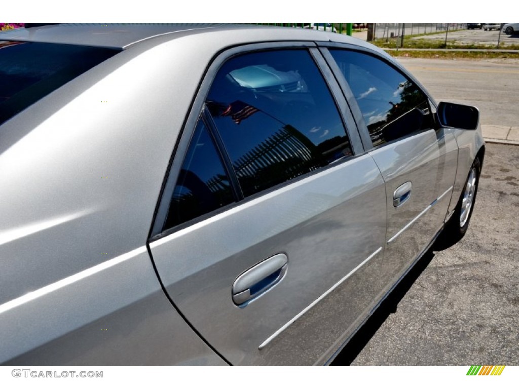 2006 CTS Sedan - Silver Smoke / Light Gray/Ebony photo #21