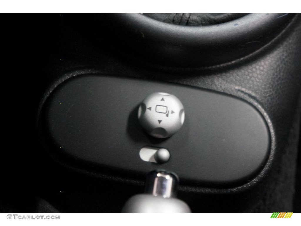2005 Cooper Hardtop - British Racing Green Metallic / Space Grey/Panther Black photo #25