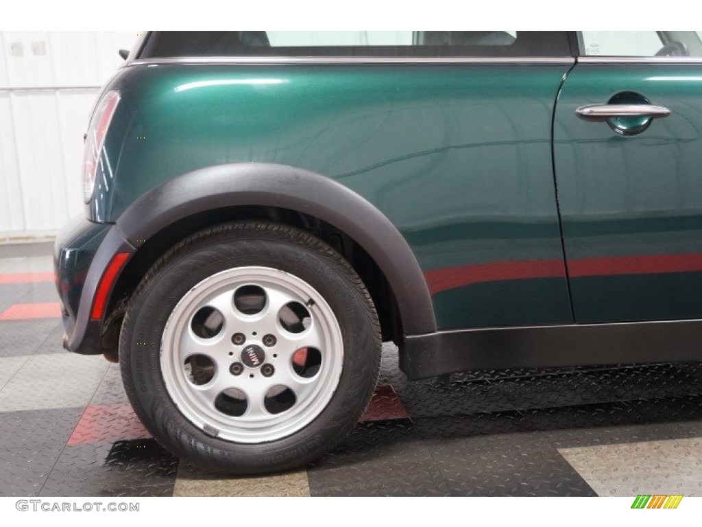 2005 Cooper Hardtop - British Racing Green Metallic / Space Grey/Panther Black photo #39