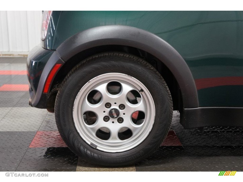 2005 Cooper Hardtop - British Racing Green Metallic / Space Grey/Panther Black photo #40