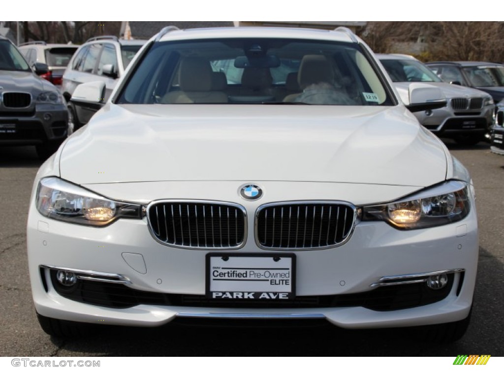 2015 3 Series 328i xDrive Sports Wagon - Alpine White / Venetian Beige photo #8