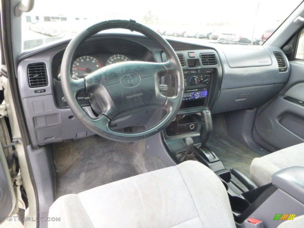 Gray Interior 2000 Toyota 4Runner SR5 4x4 Photo #103181669
