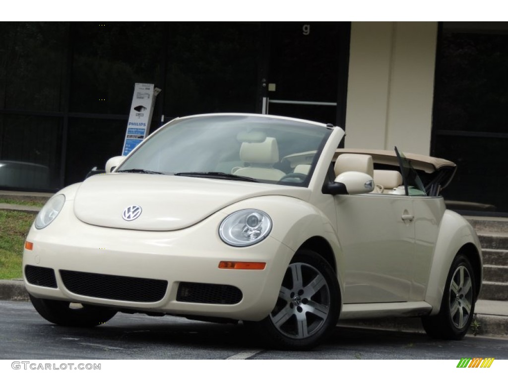 2006 New Beetle 2.5 Convertible - Harvest Moon Beige / Cream photo #2