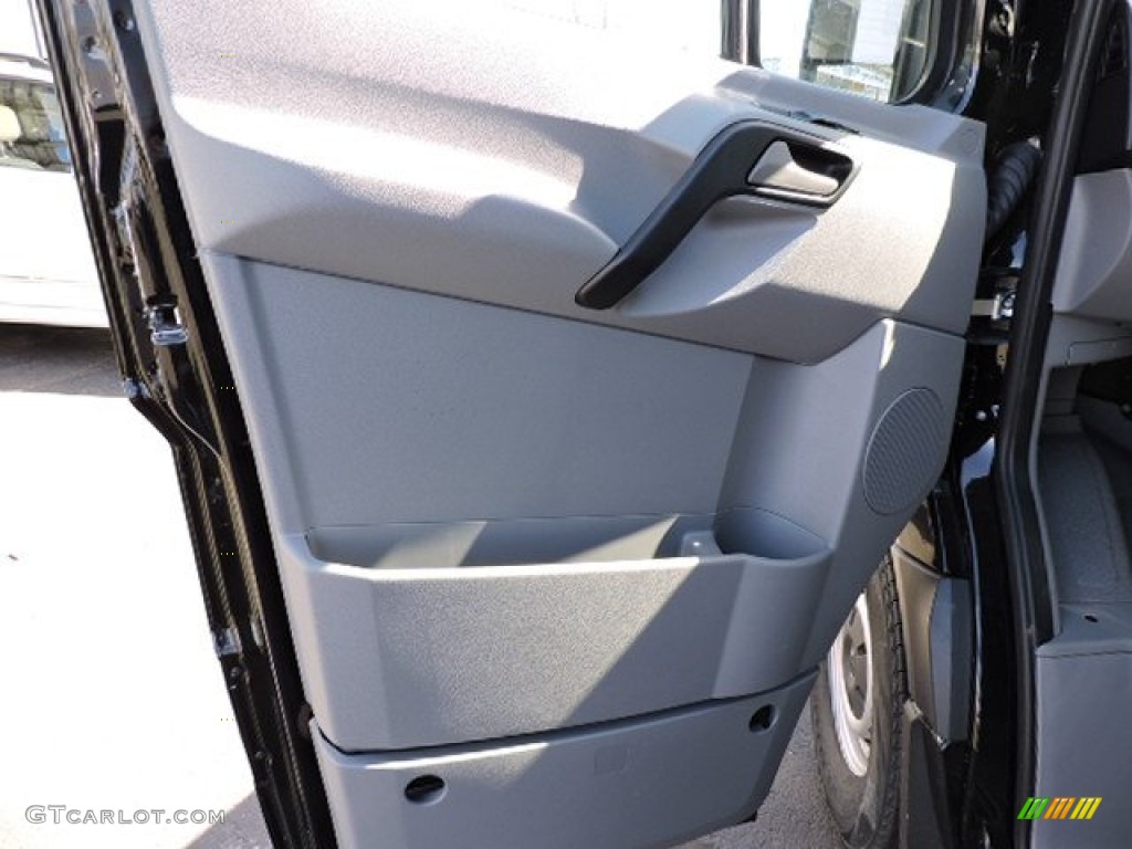 2015 Sprinter 2500 Passenger Van - Jet Black / Black photo #6