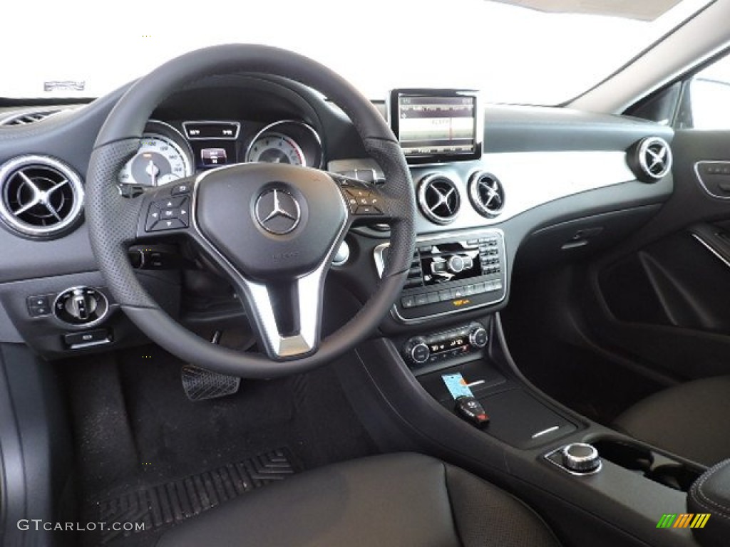 2015 Mercedes-Benz GLA 250 4Matic Black Dashboard Photo #103192043