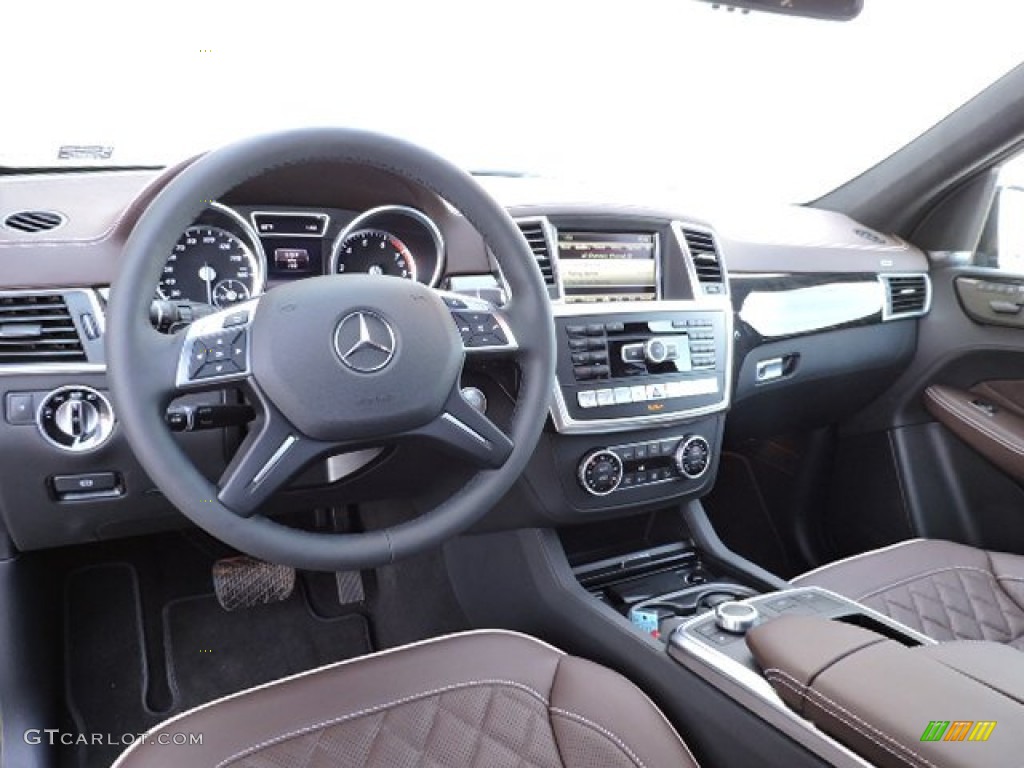 2015 Mercedes-Benz GL 450 4Matic Dashboard Photos