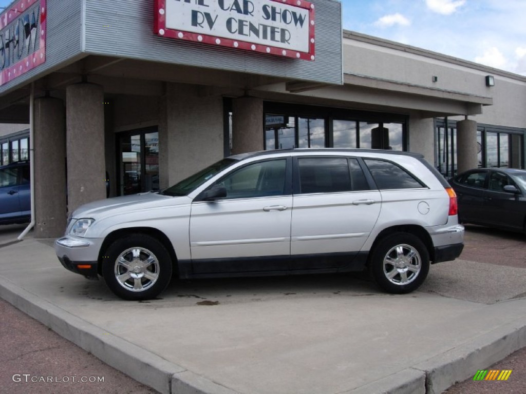 2005 Pacifica Touring - Bright Silver Metallic / Dark Slate Gray photo #2