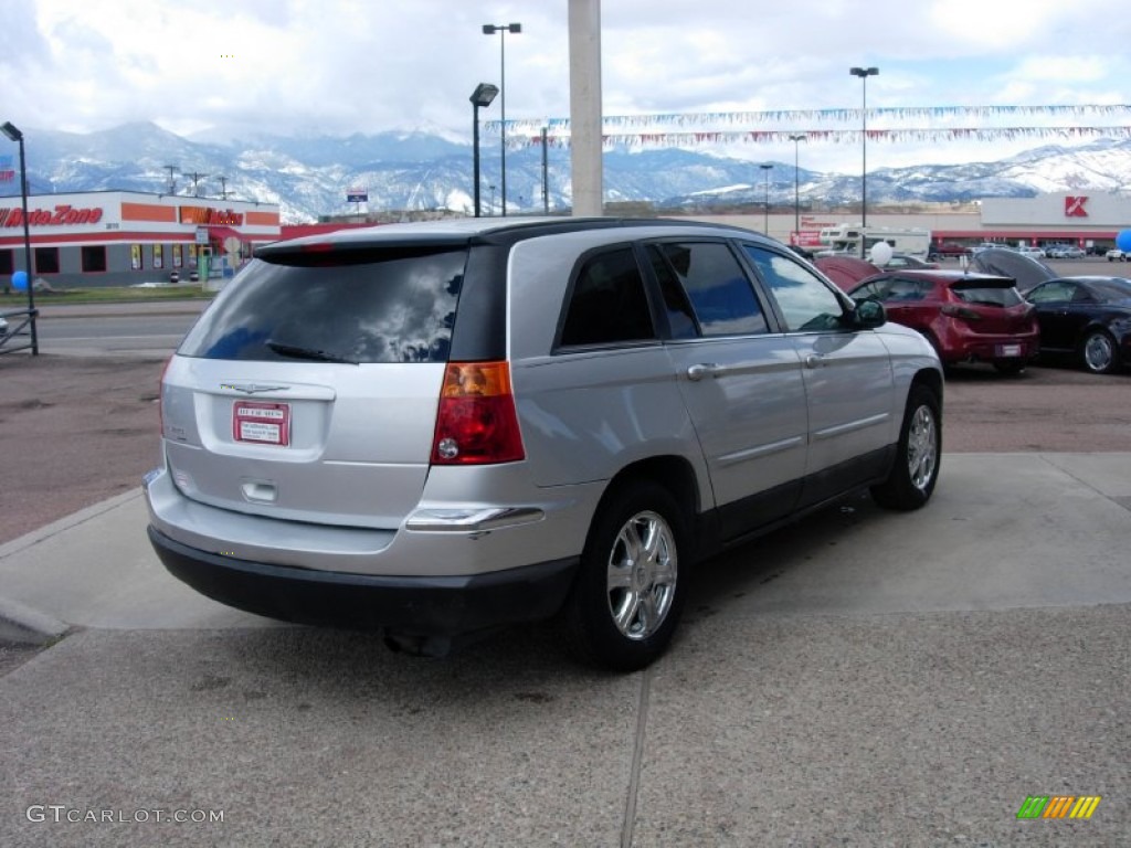 2005 Pacifica Touring - Bright Silver Metallic / Dark Slate Gray photo #5
