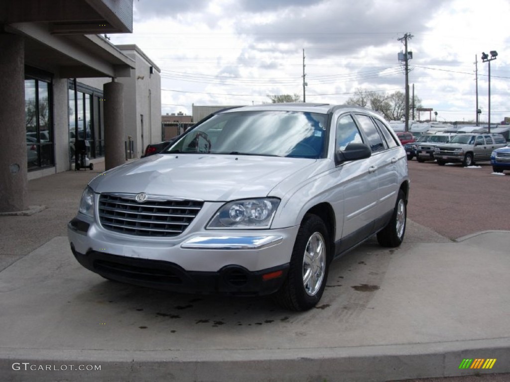 2005 Pacifica Touring - Bright Silver Metallic / Dark Slate Gray photo #10