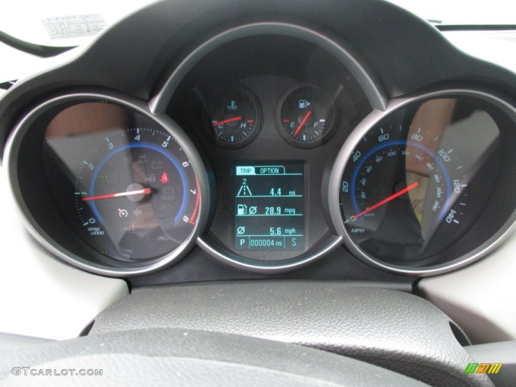 2015 Cruze LT - Red Hot / Jet Black/Medium Titanium photo #20