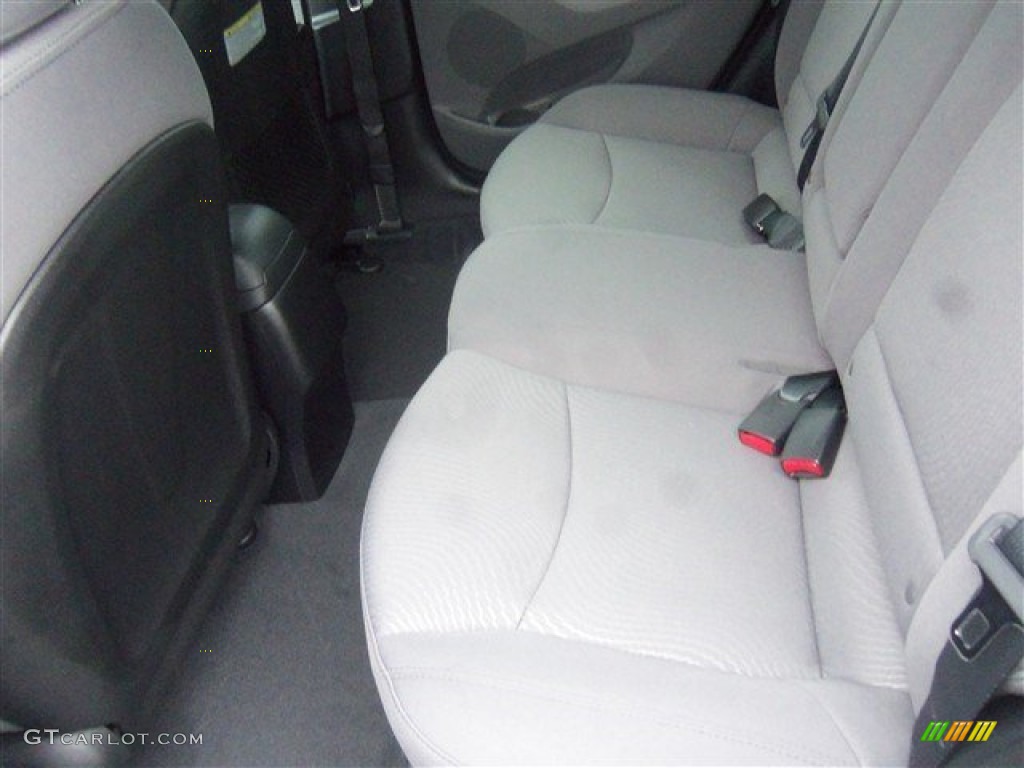 2016 Hyundai Elantra SE Rear Seat Photos