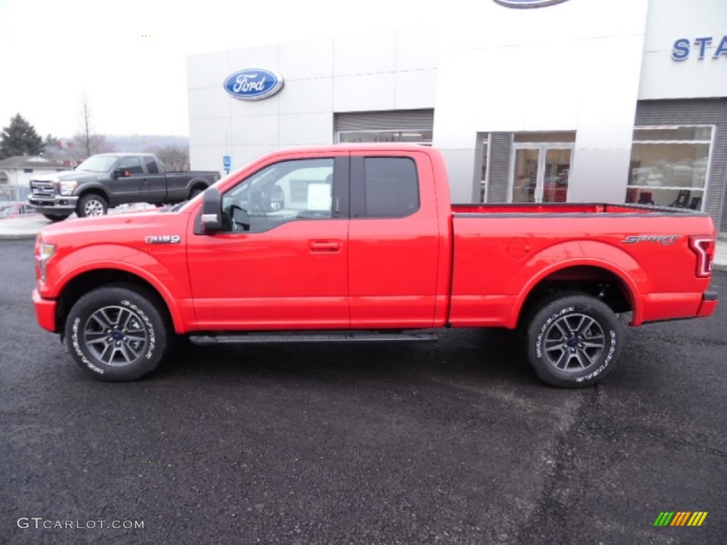 2015 F150 XLT SuperCab 4x4 - Race Red / Black photo #2