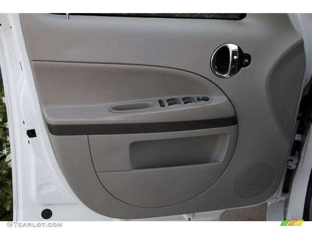 2011 HHR LT - Arctic Ice White / Gray photo #21