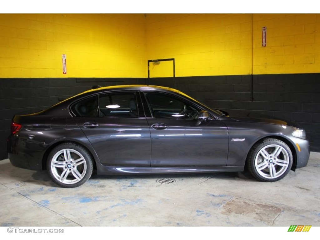 2015 5 Series 550i xDrive Sedan - Dark Graphite Metallic / Black photo #2