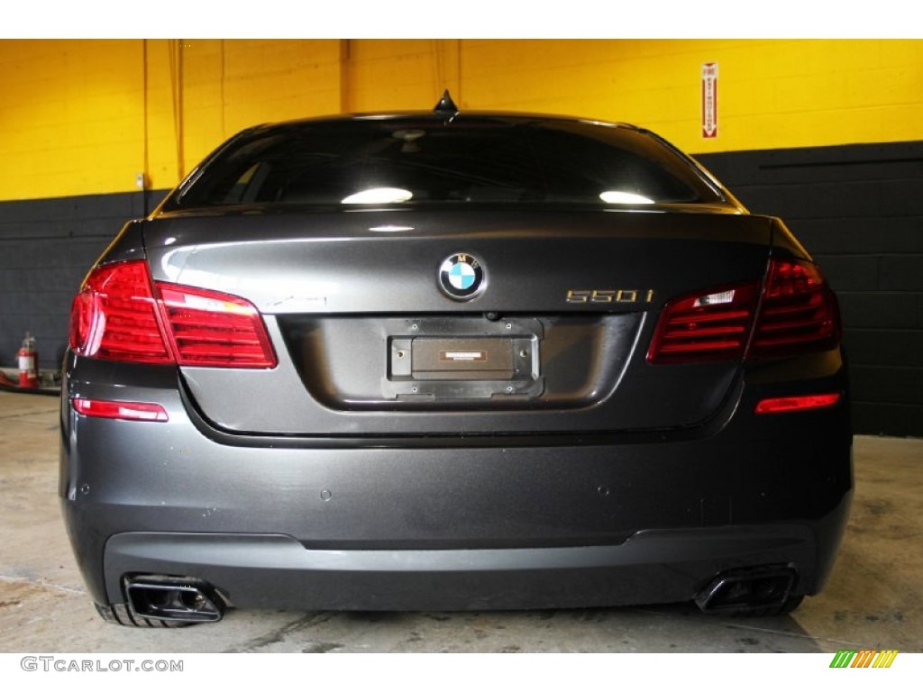 2015 5 Series 550i xDrive Sedan - Dark Graphite Metallic / Black photo #9