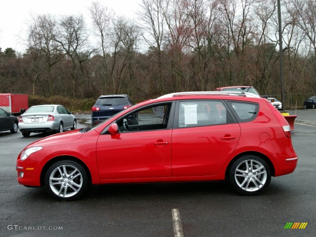2011 Elantra Touring SE - Chilipepper Red / Black photo #12
