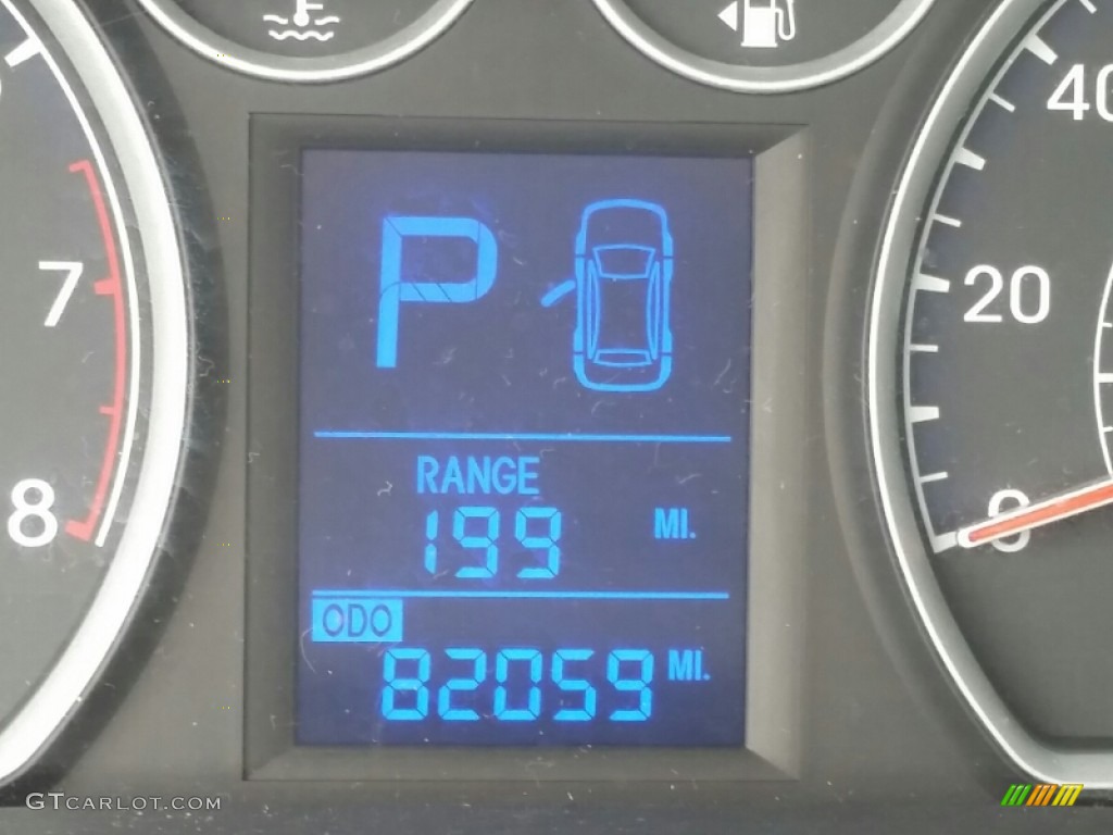 2011 Elantra Touring SE - Chilipepper Red / Black photo #21