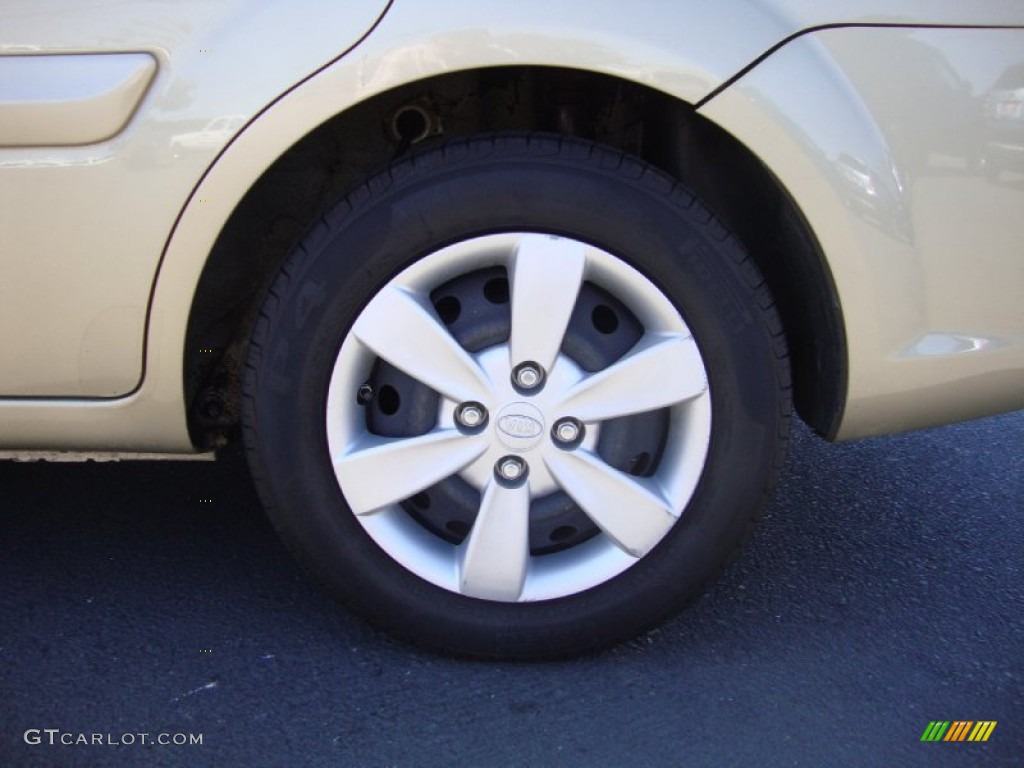 2010 Rio LX Sedan - Cashmere Beige / Beige photo #25