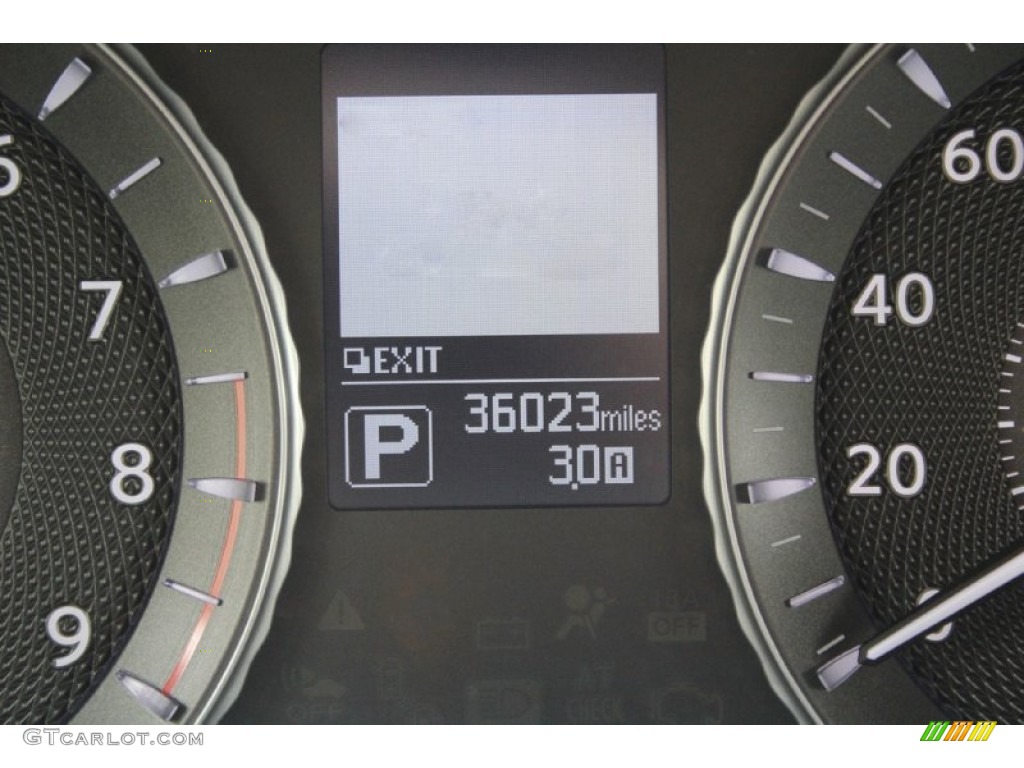 2014 Q70 3.7 AWD - Liquid Platinum / Graphite photo #22