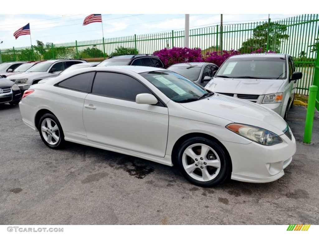 2004 Solara SE Sport V6 Coupe - Arctic Frost Pearl / Dark Stone Gray photo #5