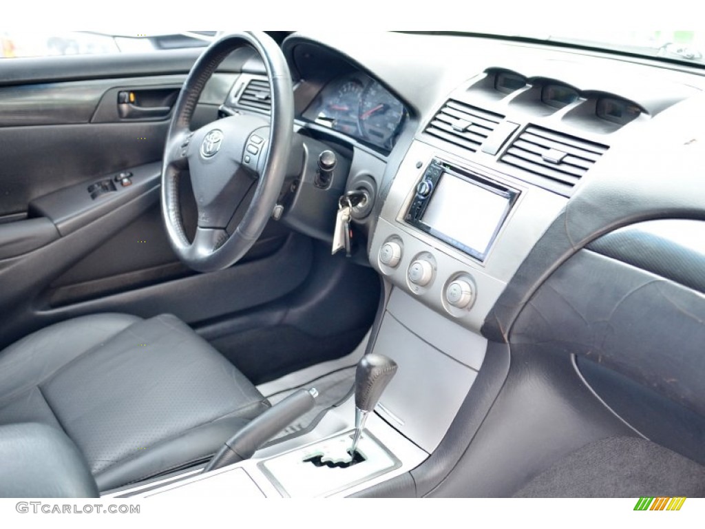 2004 Solara SE Sport V6 Coupe - Arctic Frost Pearl / Dark Stone Gray photo #14