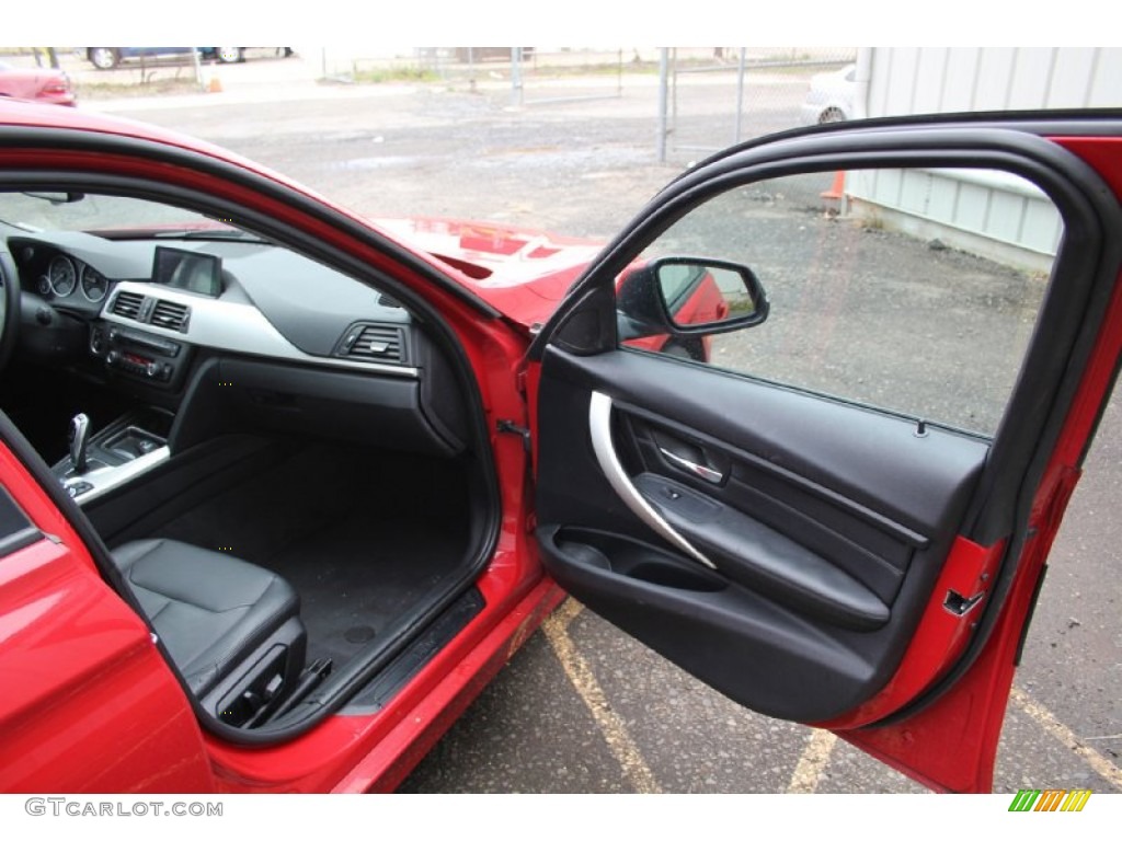 2013 3 Series 328i xDrive Sedan - Melbourne Red Metallic / Black photo #17