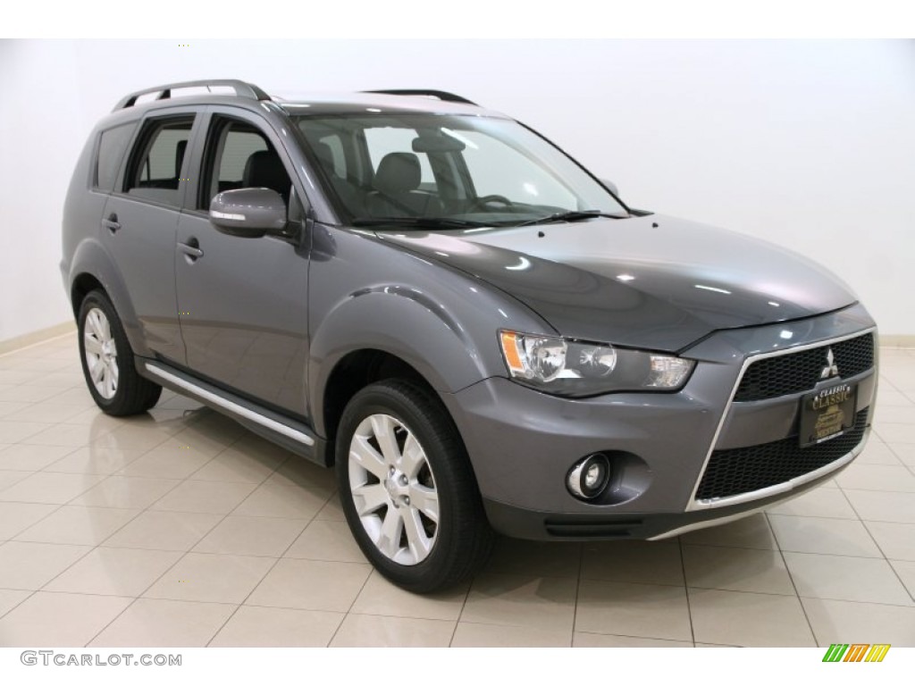 2011 Outlander SE - Graphite Gray Pearl / Black photo #1