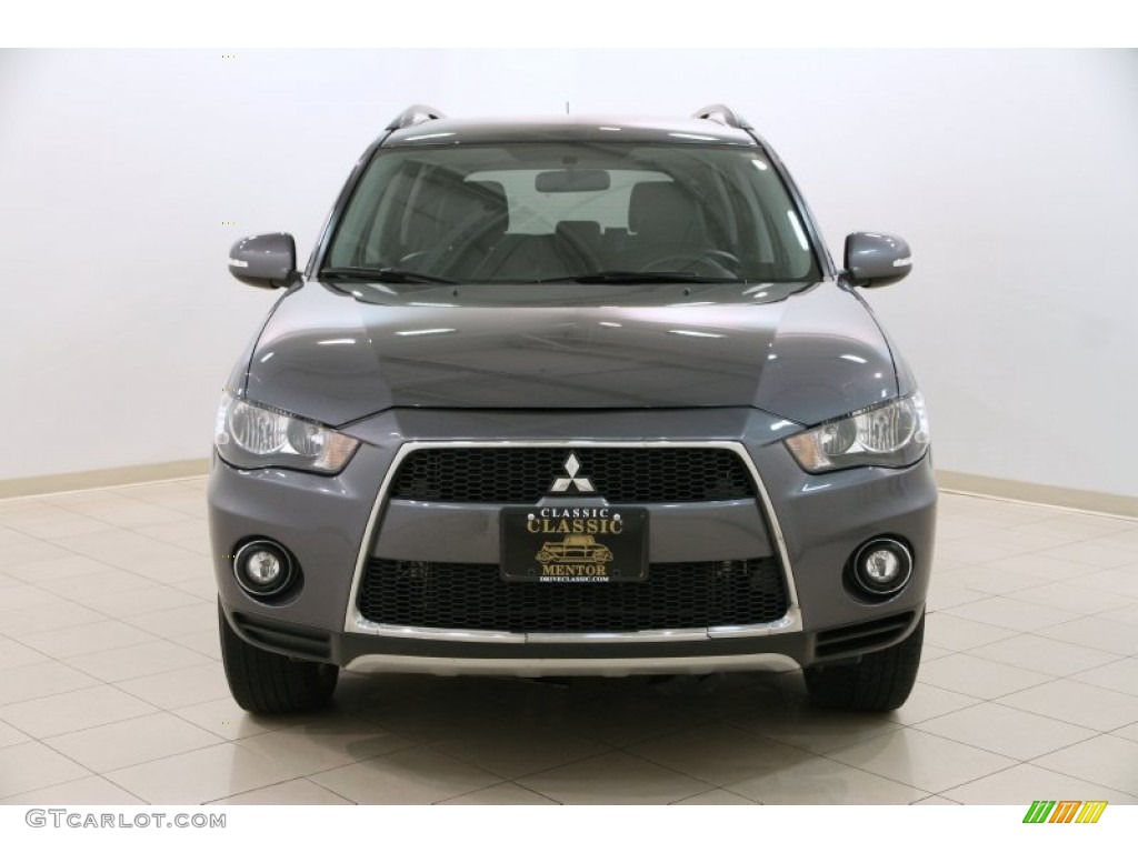 2011 Outlander SE - Graphite Gray Pearl / Black photo #2