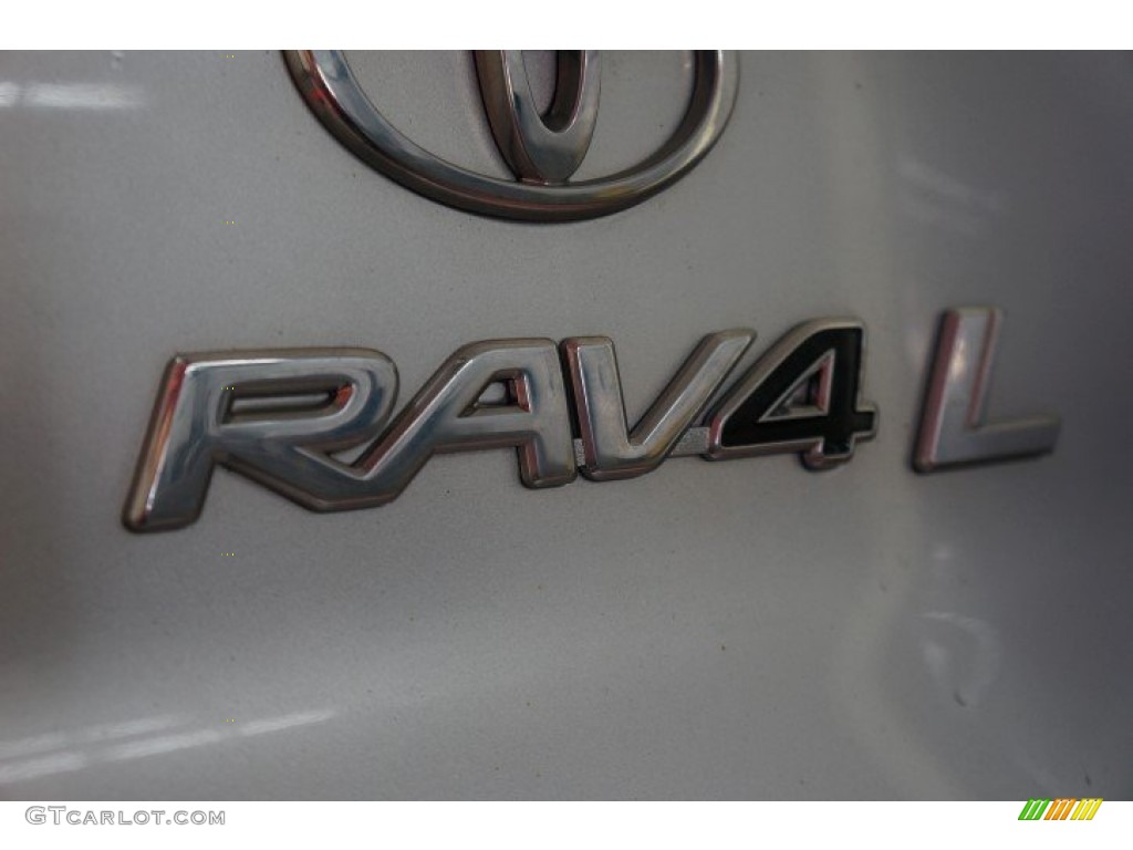 2004 RAV4 4WD - Titanium Metallic / Dark Charcoal photo #62