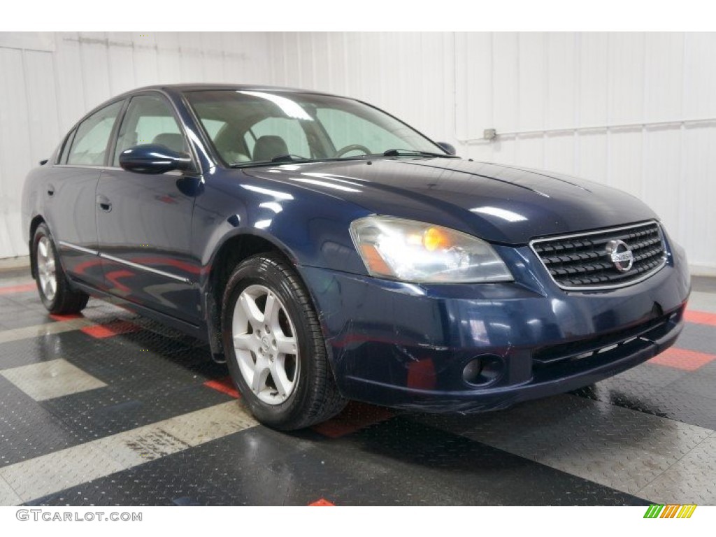 2005 Nissan Altima 3.5 SL Exterior Photos
