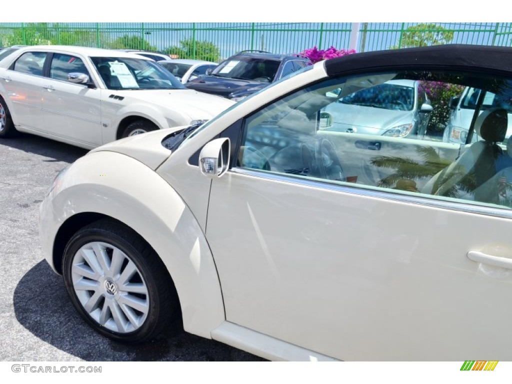 2008 New Beetle SE Convertible - Harvest Moon Beige / Cream Beige photo #52