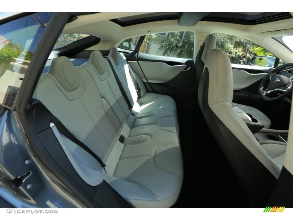 2013 Tesla Model S Standard Model S Model Rear Seat Photo #103232035