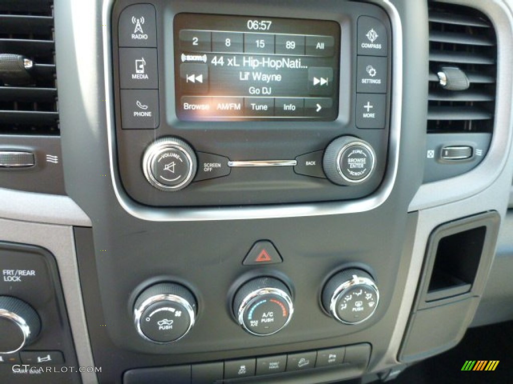2015 Ram 2500 Powerwagon Tradesman Crew Cab 4x4 Controls Photos